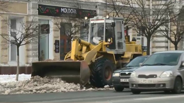 В столице начали генеральную уборку