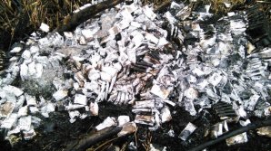 На границе с Польшей контрабандисты сожгли 12 ящиков сигарет