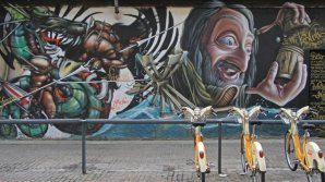 Итальянская компания создала устройство для "стирания" граффити с памятников архитектуры