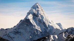 На Эверест отправят экспедицию, чтобы уточнить высоту горы