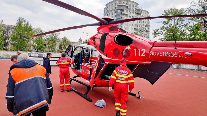 Экипаж SMURD доставил в Кишинев 33-летнего мужчину, пострадавшего в ДТП в Ниспоренах