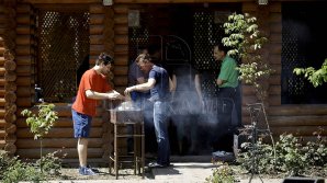 Многие граждане отметили 1 мая на природе