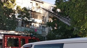 На Буюканах загорелась квартира: хозяйка госпитализирована (фото)