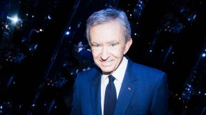 Bloomberg сообщил о появлении третьего "стомиллиардера" в мире