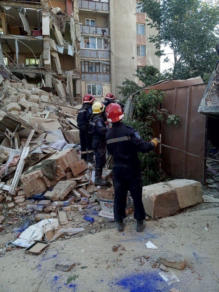 Причины обрушения дома в Атаках (фото)