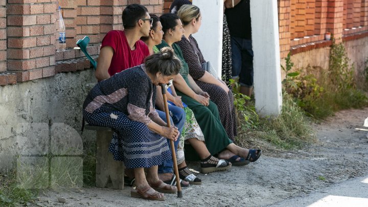 Трагедия в Атаках: Пострадавшие один на один со своей бедой (фотоотчет)