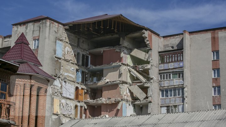 Трагедия в Атаках: Пострадавшие один на один со своей бедой (фотоотчет)