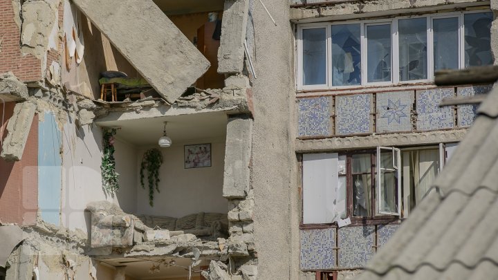 Трагедия в Атаках: Пострадавшие один на один со своей бедой (фотоотчет)