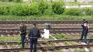 В Затоке поезд переехал иностранца