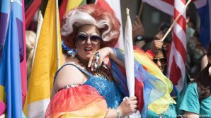 В Нью-Йорке прошел крупнейший ЛГБТ-парад в истории