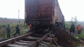 В незаконной продаже металла подозревают сотрудников ЖДМ