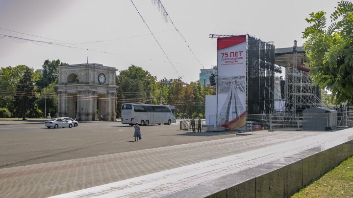 В Молдове проходит День памяти жертв тоталитарных и авторитарных режимов (фото)