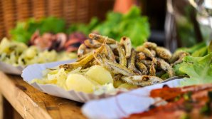 Рай для гурманов: в Кишиневе прошел фестиваль морепродуктов