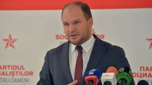 Несколько деятелей искусства устроили пресс-конференцию в честь Иона Чебана