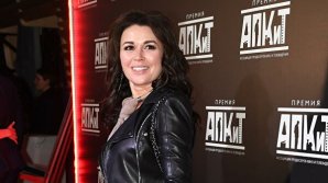 Представитель Заворотнюк объяснил, почему не комментирует ее состояние 