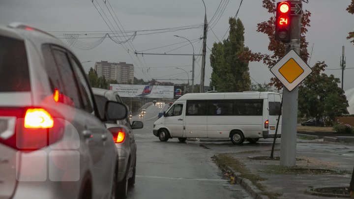 Как жители столицы пережили это утро (ФОТОРЕПОРТАЖ)