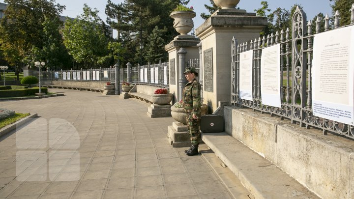 Национальная армия Молдовы отмечает 28-летие со дня основания (фоторепортаж)