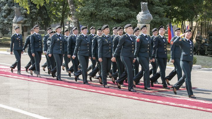 Национальная армия Молдовы отмечает 28-летие со дня основания (фоторепортаж)