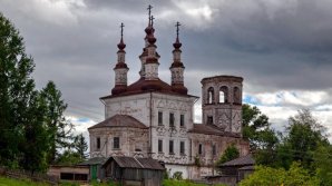 В селе Варница после долгих лет реконструкции открылась местная церковь
