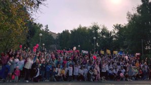 В столице прошел забег в поддержку женщин с раком груди