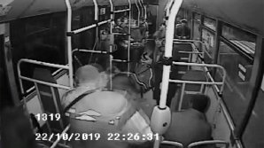 Молдаванин дважды выстрелил в петербургского кондуктора, не желая платить за проезд (ВИДЕО)