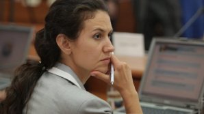 Олеся Стамате: Кандидатов на должность генерального прокурора могут заслушать повторно