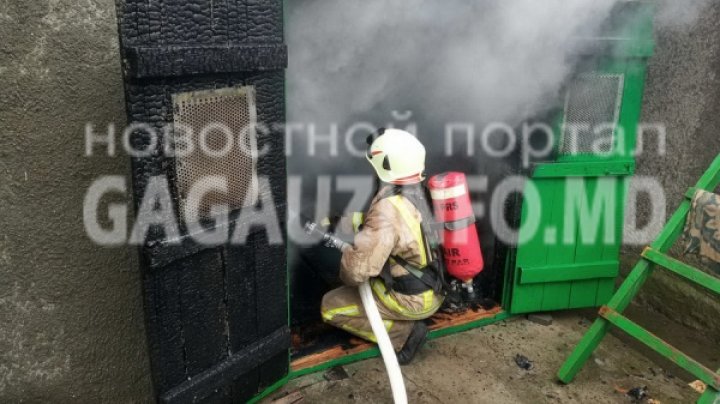 Пожар в Вулканештах: во дворе дома загорелся сарай (ФОТО)