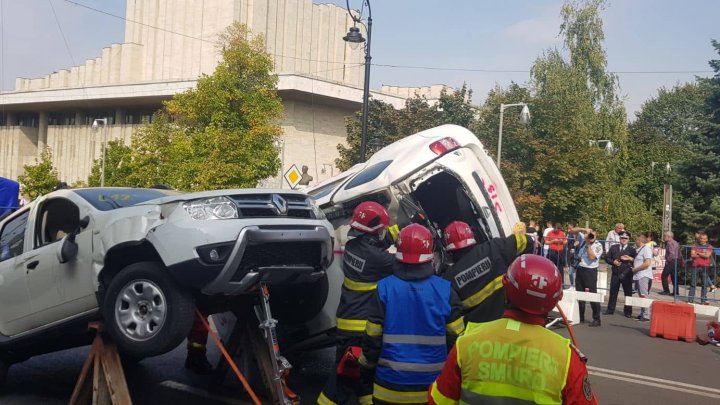 Группа сотрудников ГИЧС проявила себя в конкурсе по спасению людей в Румынии