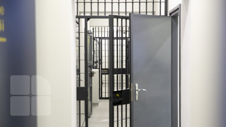 В Хынчештах открыли новый изолятор временного содержания: ремонт обошелся в 5 млн леев (ФОТОРЕПОРТАЖ)