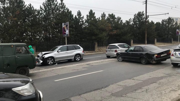 ДТП на Буюканах: два BMW серьезно повреждены (ФОТО, ВИДЕО)