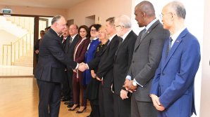 Додон рассказал, о чем говорил с послами, аккредитованными в Молдове