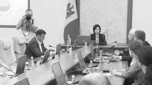 Правительство Санду на лезвии ножа: кризис обостряется