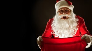 "Порше кайен" и "айфоны" последней модели: дети встретились с Дедом Морозом и озадачили его запросами