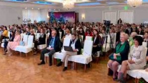 В Кишинёве раздали награды деловым женщинам страны 