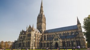 Пьяный мужчина чуть не похитил Великую хартию вольностей из собора в Солсбери