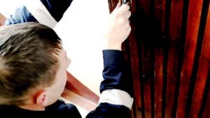 В Кагуле пришлось вскрывать квартиру, в которой заперлись двое детей