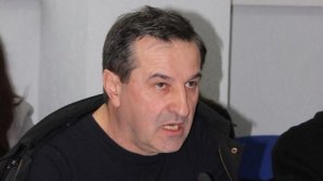 Григоре Кобзак представил документы в Окружной избирательный совет: Роль марионетки не для меня