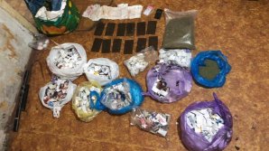 В столице раскрыли крупную банду наркоторговцев, двое ее участников в бегах