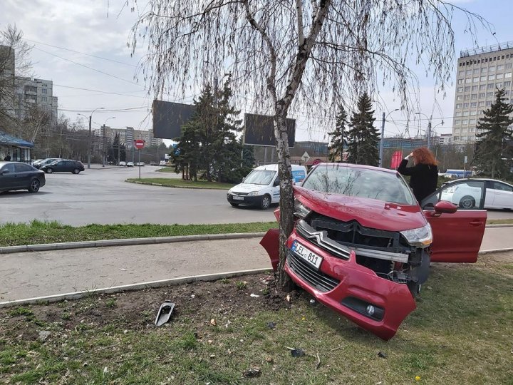 ДТП в столице: одна из машин - в гармошку, виновник аварии определен (ФОТО)