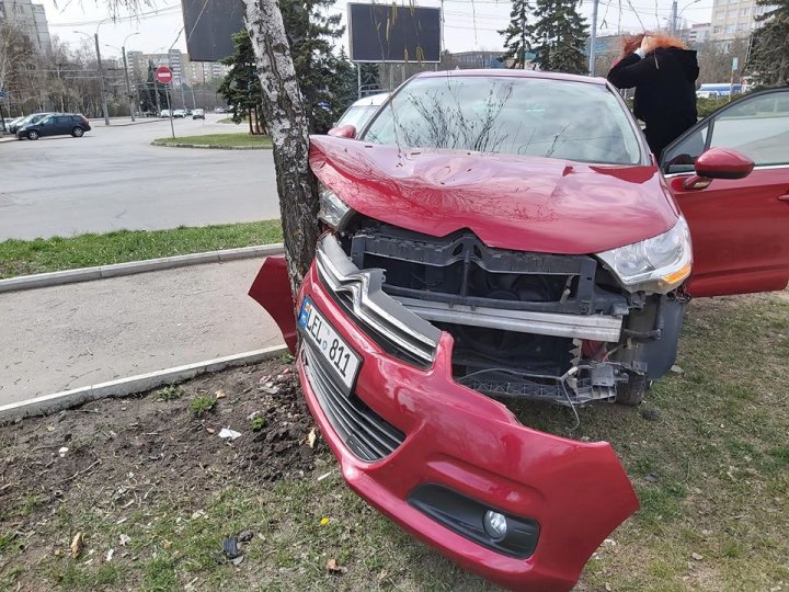 ДТП в столице: одна из машин - в гармошку, виновник аварии определен (ФОТО)