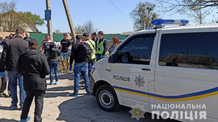 В Харькове задержали голую женщину с ножом и головой дочери в руках (ФОТО, ВИДЕО)