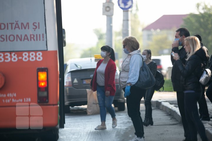 Новые правила проезда в общественном транспорте 	в Кишиневе и Бельцах FOTOREPORT