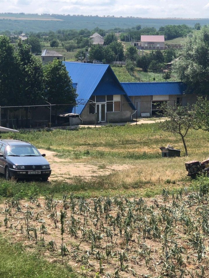 ЭКСКЛЮЗИВ: фото с места подпольной сборки вертолетов в Криулянском районе