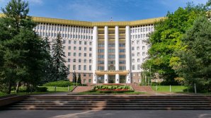 Хаос в парламенте. Как проходило обсуждение вотума недоверия кабмину Кику. Хроника событий