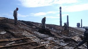 В Бендерах сгорела крыша бывшей хлопко-прядильной фабрики (ВИДЕО)