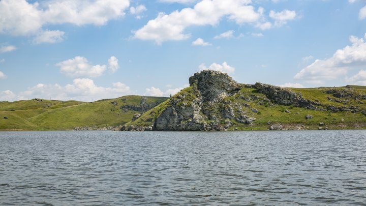 Молдаване нашли «море» на родине: где отдыхают наши сограждане в условиях закрытых границ (ФОТОРЕПОРТАЖ)