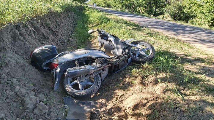 В Хынчештском районе столкнулись автомобиль и мотоцикл (ФОТО)