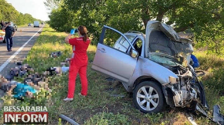 В ДТП под Одессой погибли шесть человек (ФОТО)