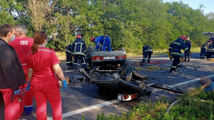 Подробности смертельного ДТП под Одессой: семья не доехала на море, а четверо погибших - одноклассники