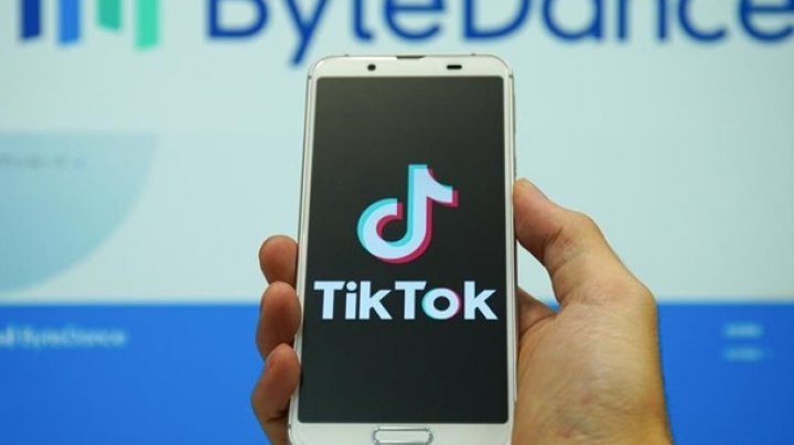 Гендиректор TikTok неожиданно объявил о своем уходе из компании